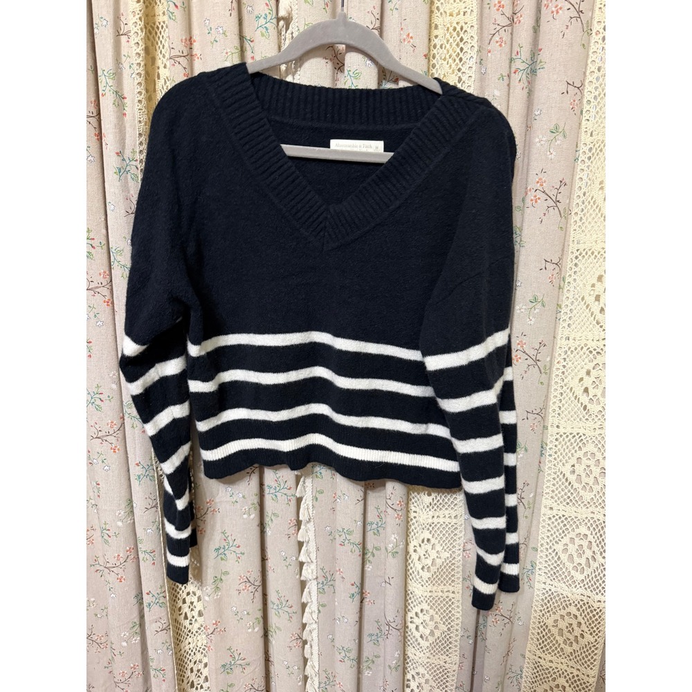Abercrombie & Fitch Merino Wool Blend Striped V Neck Sweater M